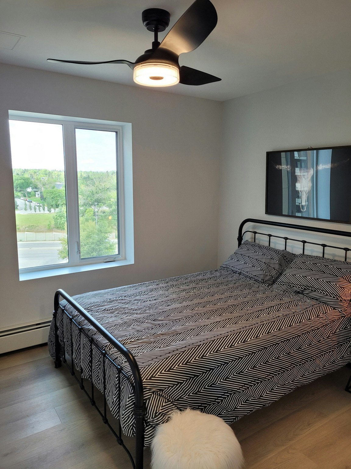 5709 2 Street Southwest, Calgary, AB, T2H 1K9 - 4