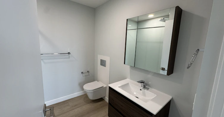 5709 2 Street Southwest, Calgary, AB, T2H 1K9 - 10