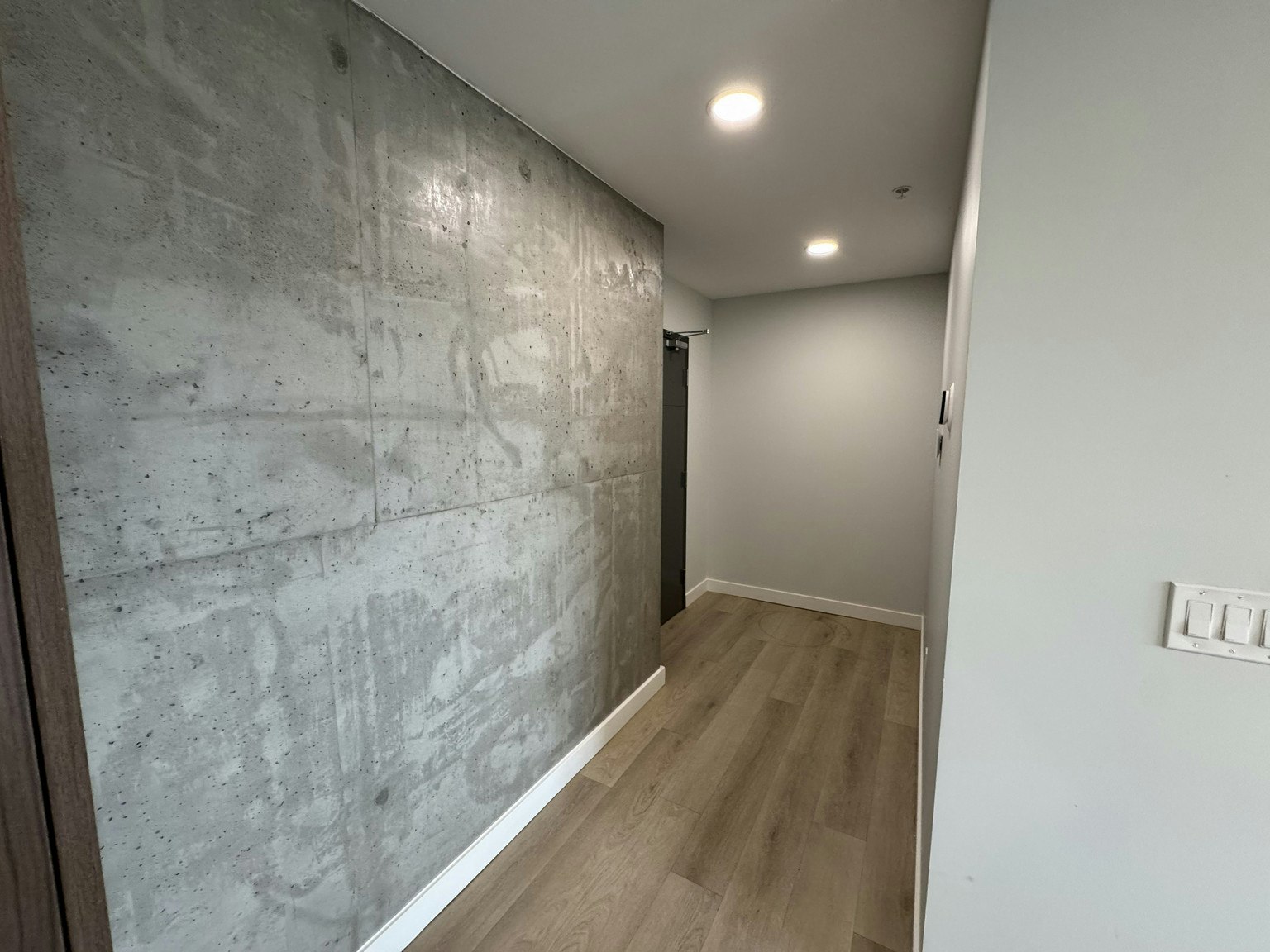 5709 2 Street Southwest, Calgary, AB, T2H 1K9 - 2