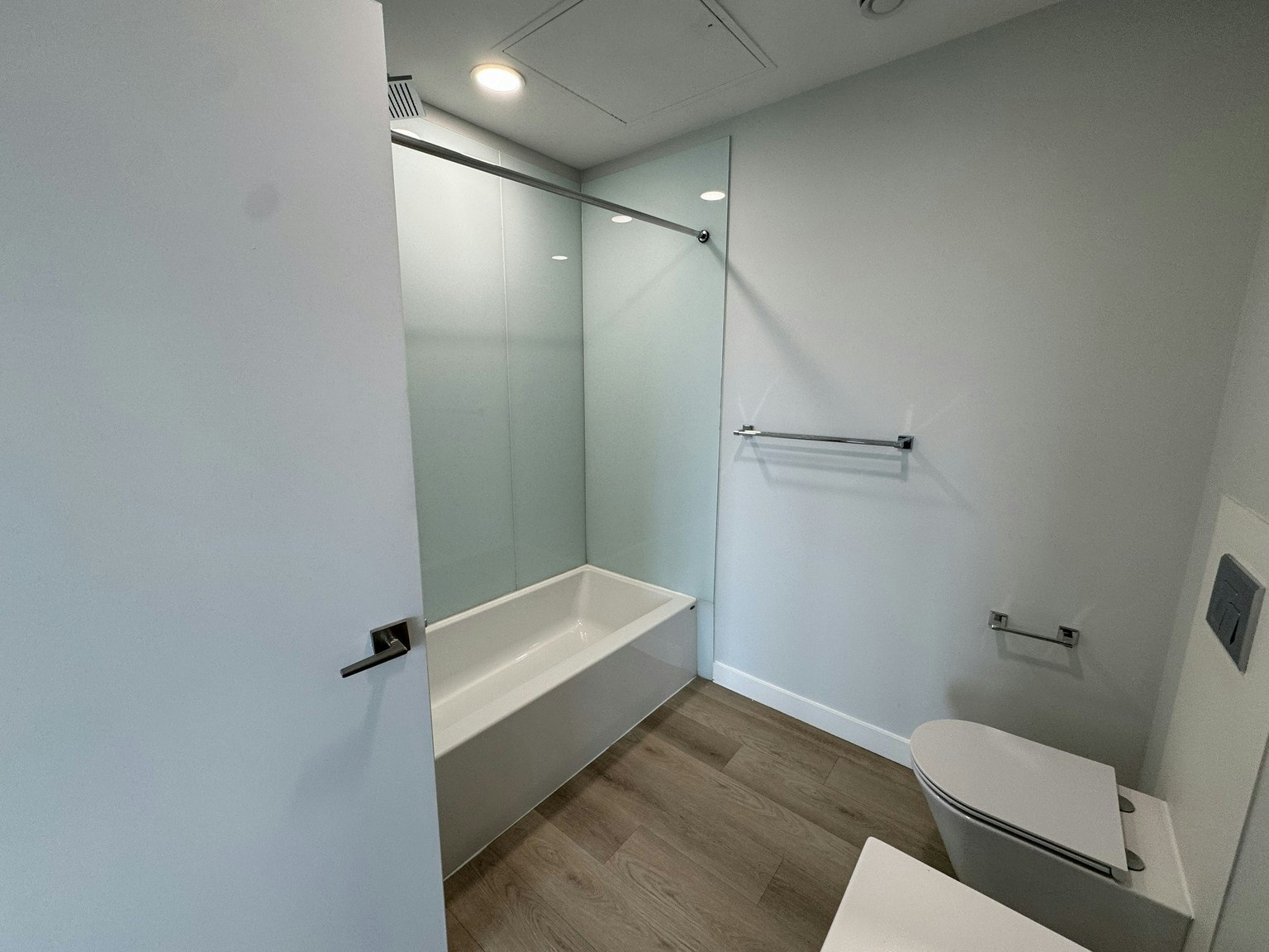 5709 2 Street Southwest, Calgary, AB, T2H 1K9 - 11