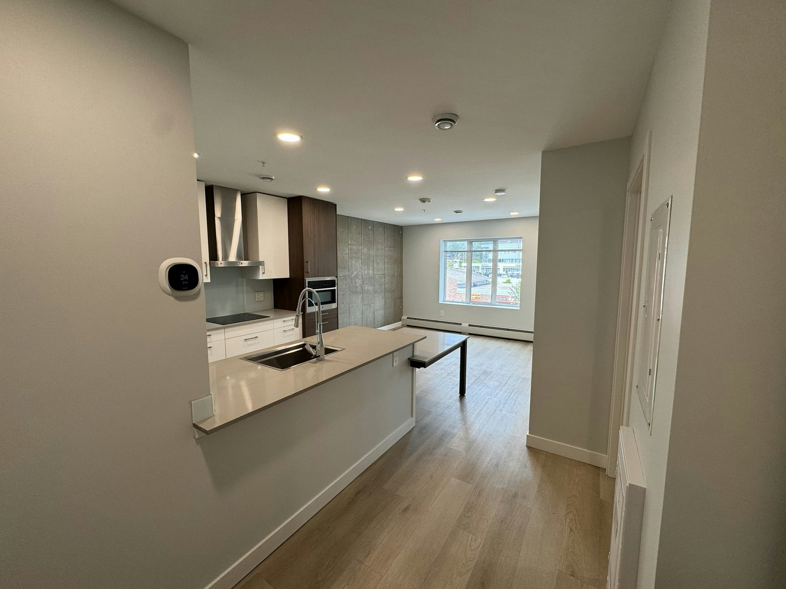 5709 2 Street Southwest, Calgary, AB, T2H 1K9