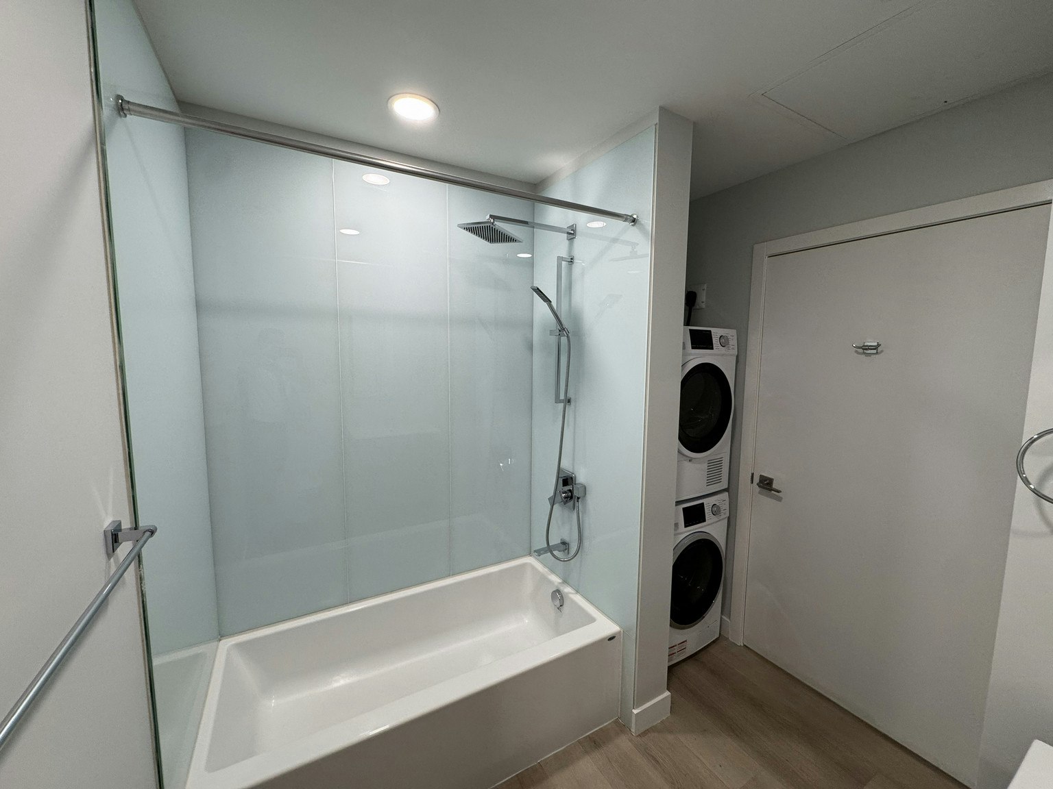 5709 2 Street Southwest, Calgary, AB, T2H 1K9 - 10