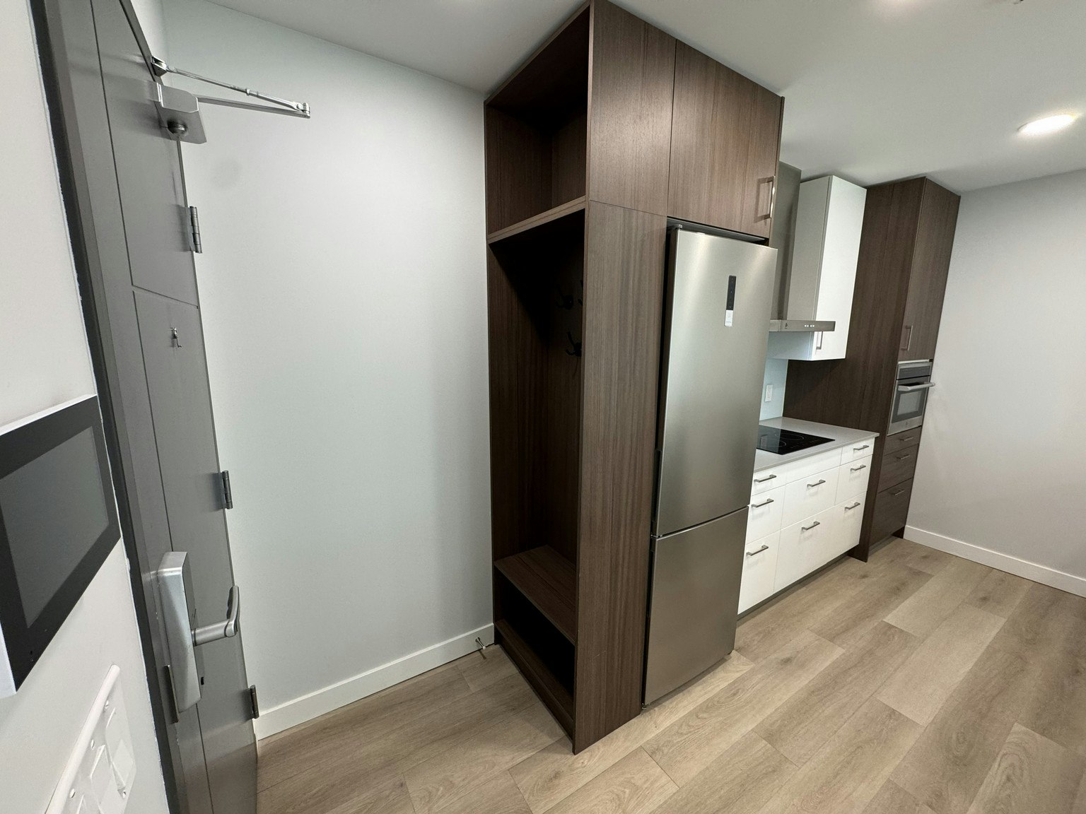5709 2 Street Southwest, Calgary, AB, T2H 1K9