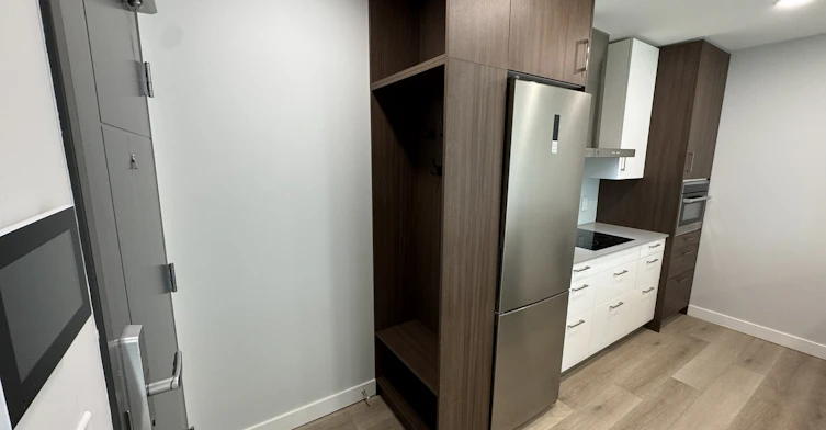 5709 2 Street Southwest, Calgary, AB, T2H 1K9