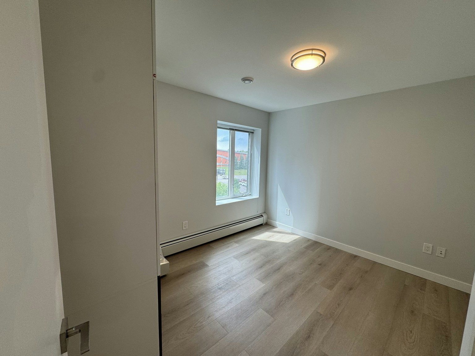 5709 2 Street Southwest, Calgary, AB, T2H 1K9 - 8