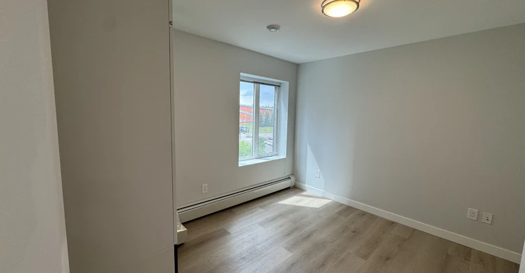 5709 2 Street Southwest, Calgary, AB, T2H 1K9 - 8