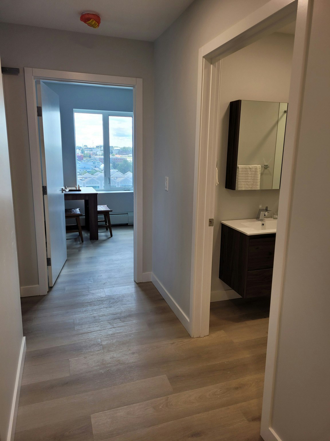 5709 2 Street Southwest, Calgary, AB, T2H 1K9 - 12