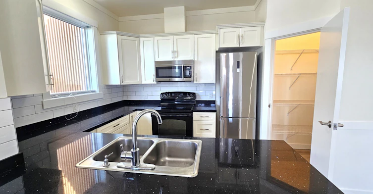 1302-5656 3 Street Southwest, Calgary, AB, T2H 1H7 - 12