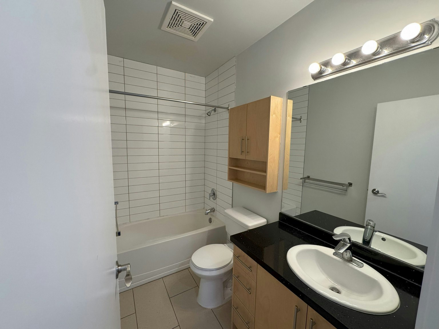 5656 3 Street Southwest, Calgary, AB, T2H 1H7 - 9