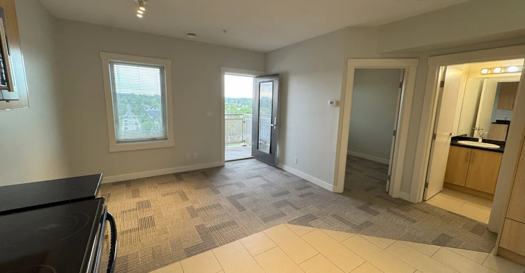 5656 3 Street Southwest, Calgary, AB, T2H 1H7 - 4