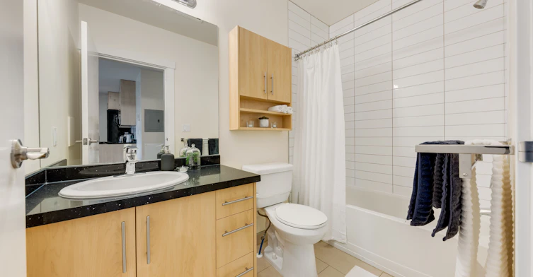 5656 3 Street Southwest, Calgary, AB, T2H 1H7 - 8