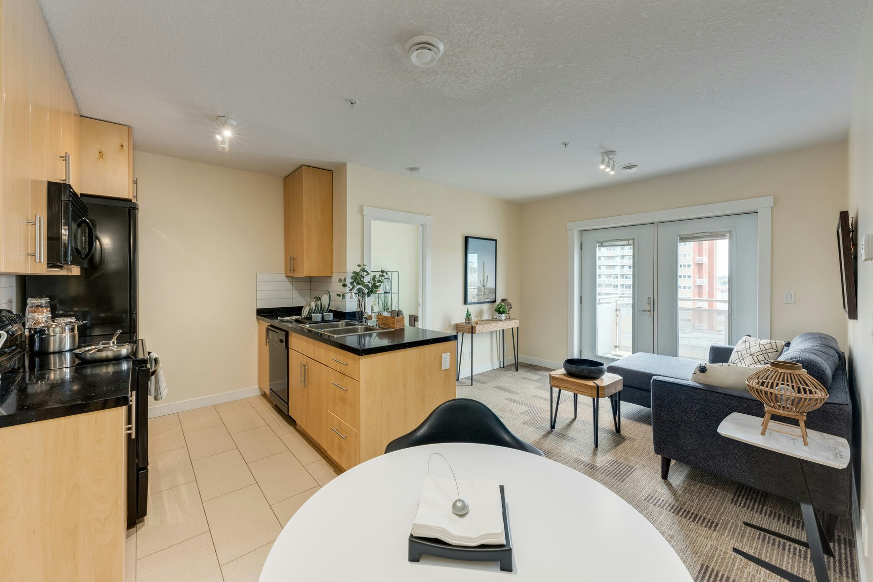 5656 3 Street Southwest, Calgary, AB, T2H 1H7 - 5