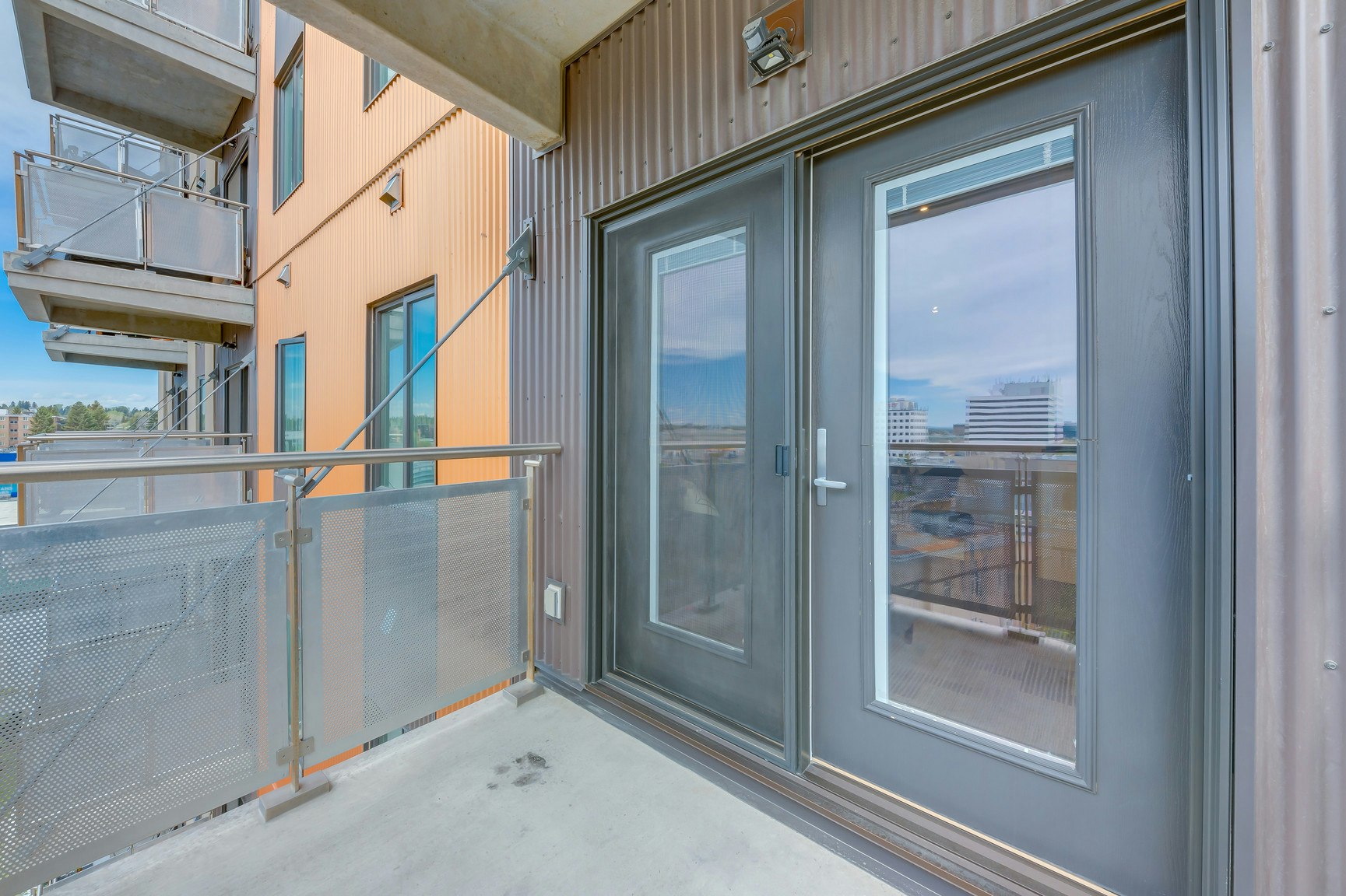 5656 3 Street Southwest, Calgary, AB, T2H 1H7 - 6