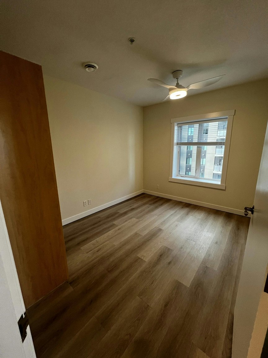 5656 3 Street Southwest, Calgary, AB, T2H 1H7 - 11