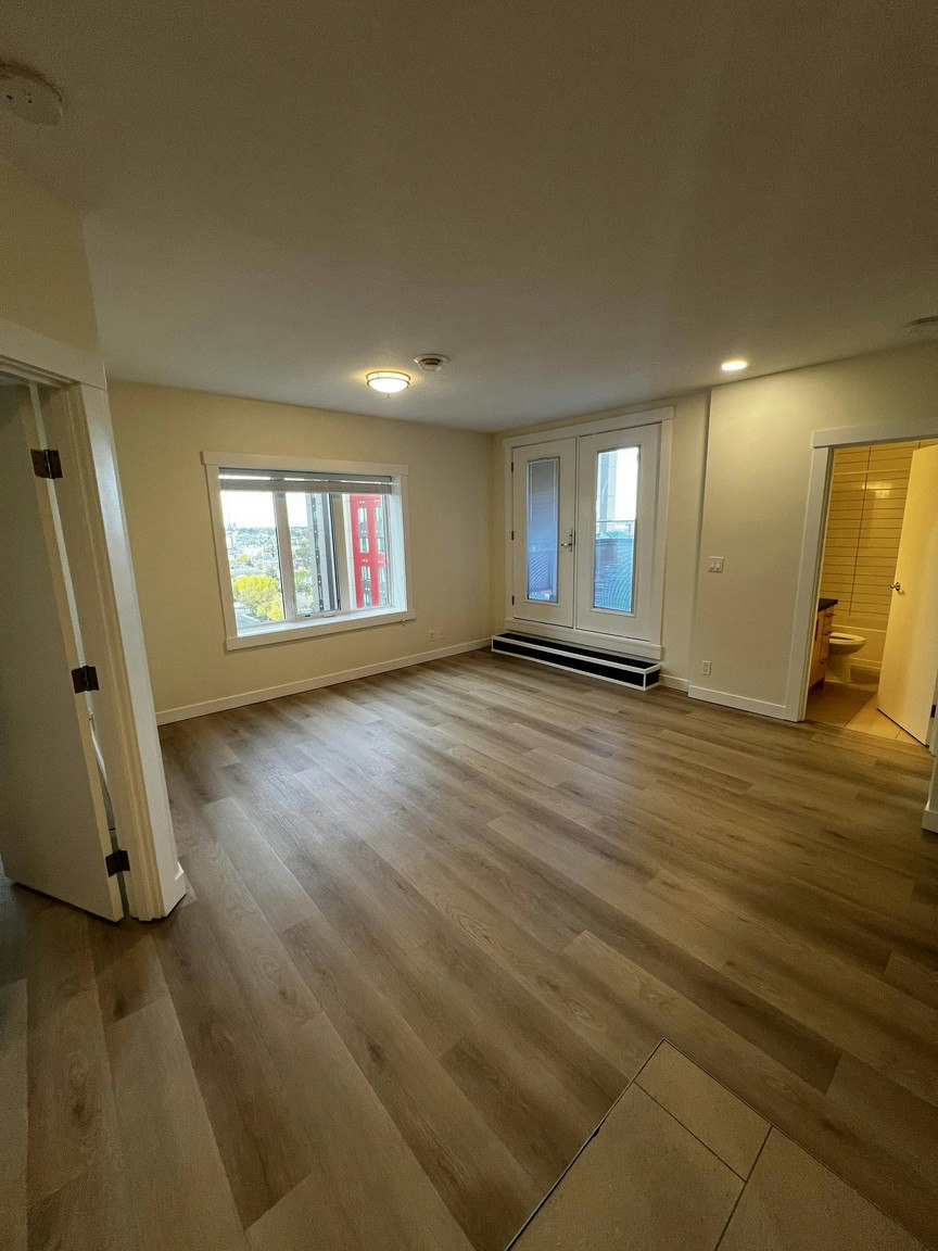 5656 3 Street Southwest, Calgary, AB, T2H 1H7 - 9