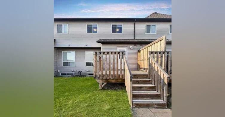 8825-8829 96 Avenue, Grande Prairie, AB, T8X 0N3 - 3