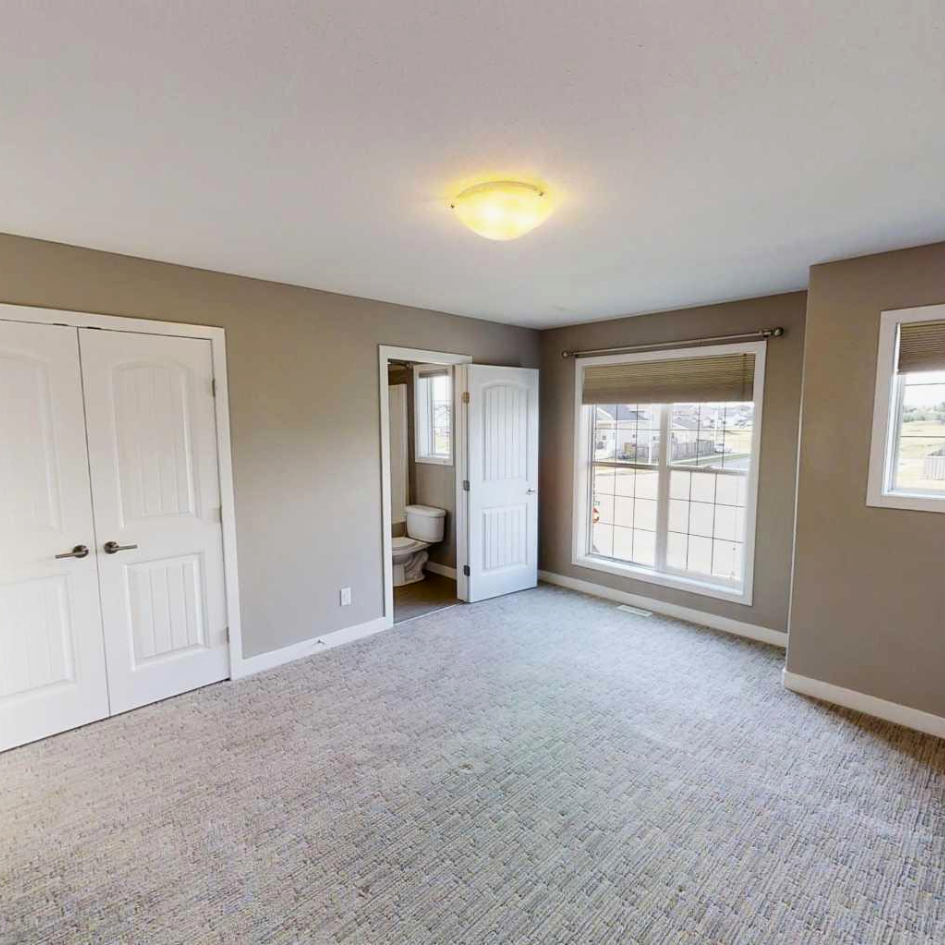 8825-8829 96 Avenue, Grande Prairie, AB, T8X 0N3 - 7