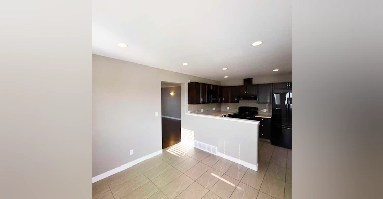 8825-8829 96 Avenue, Grande Prairie, AB, T8X 0N3 - 6