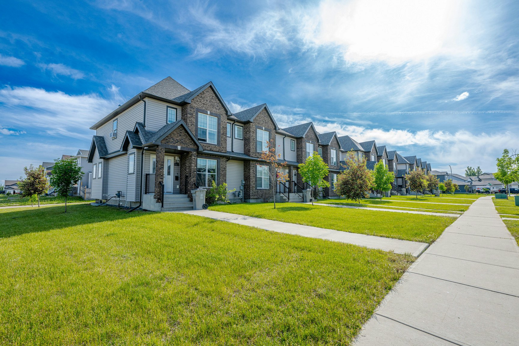 8825-8829 96 Avenue, Grande Prairie, AB, T8X 0N3