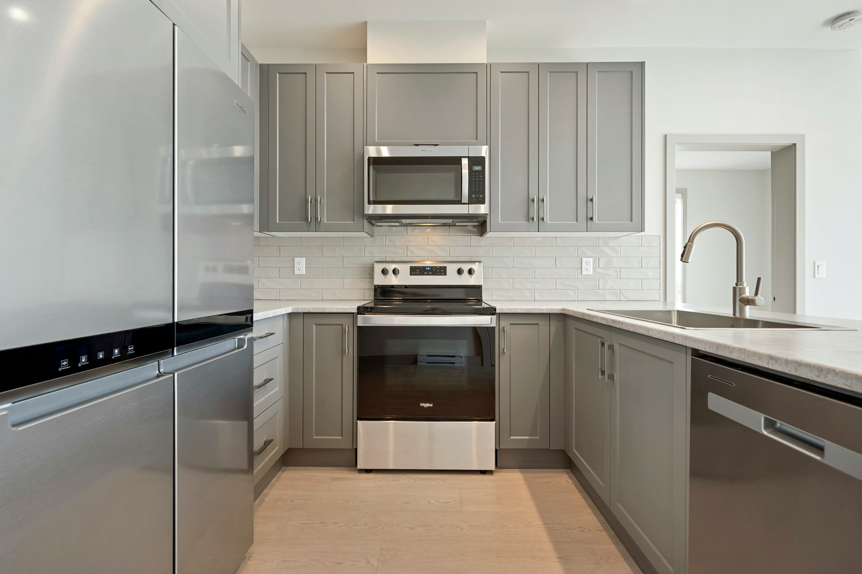 45547 Knight Road, Chilliwack, BC, V2R 3E8 - 2