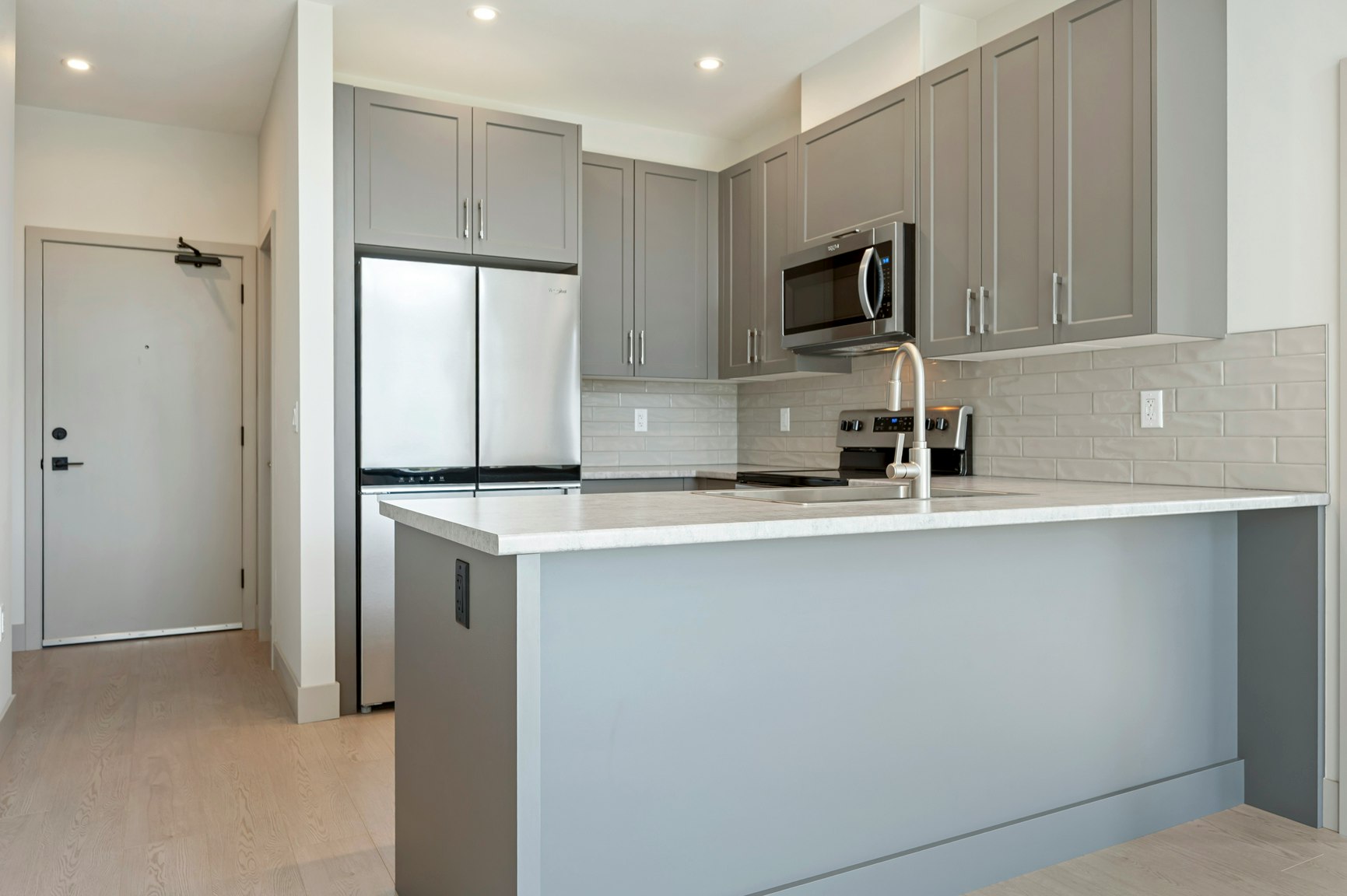 45547 Knight Road, Chilliwack, BC, V2R 3E8 - 3