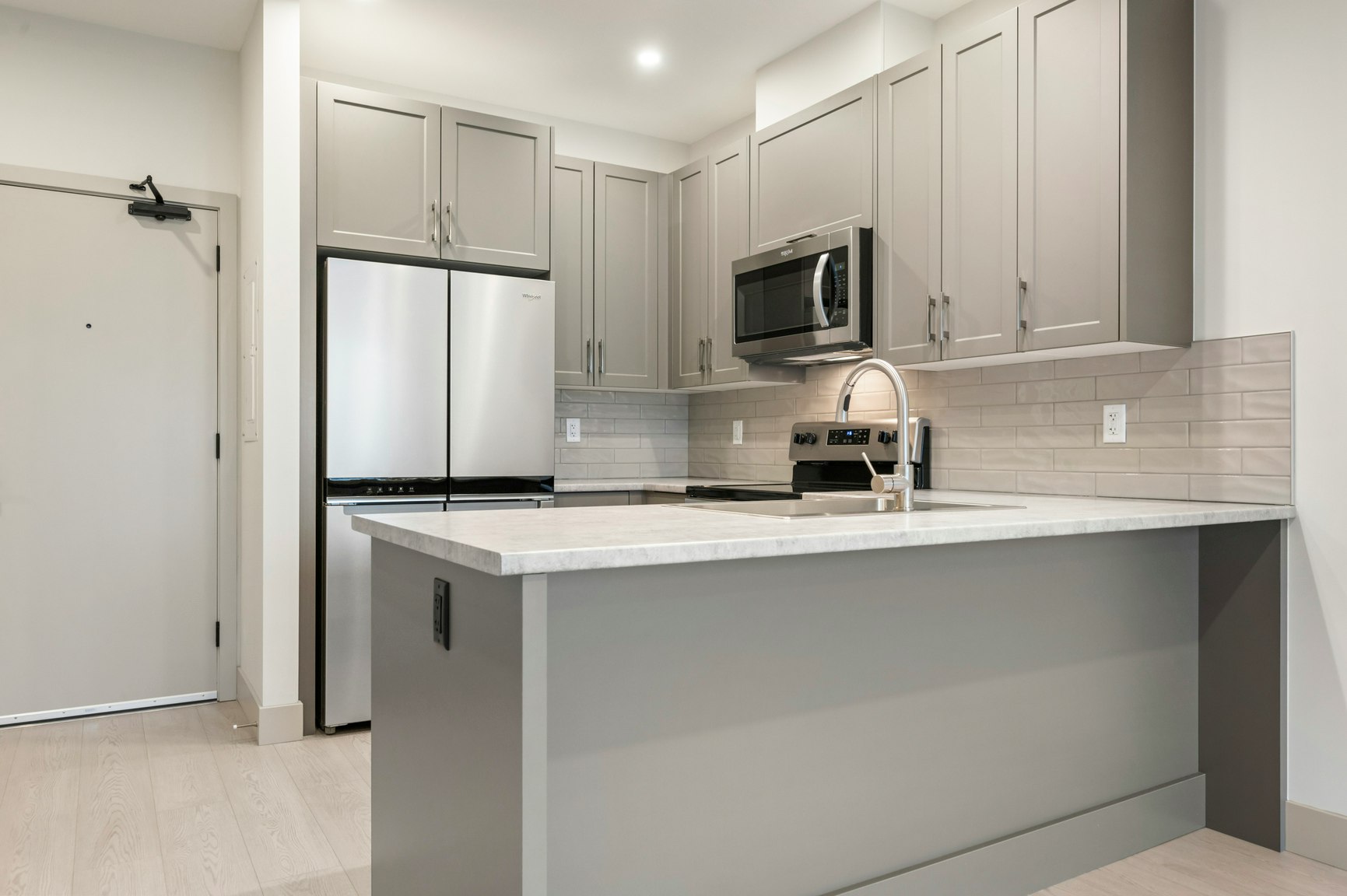 45547 Knight Road, Chilliwack, BC, V2R 3E8 - 3