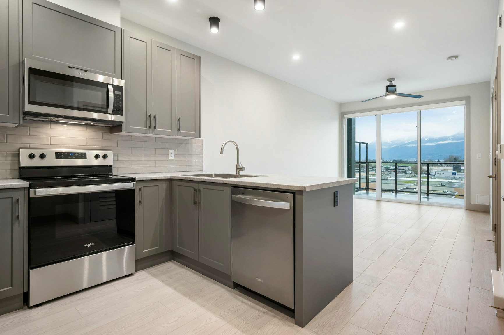 45547 Knight Road, Chilliwack, BC, V2R 3E8