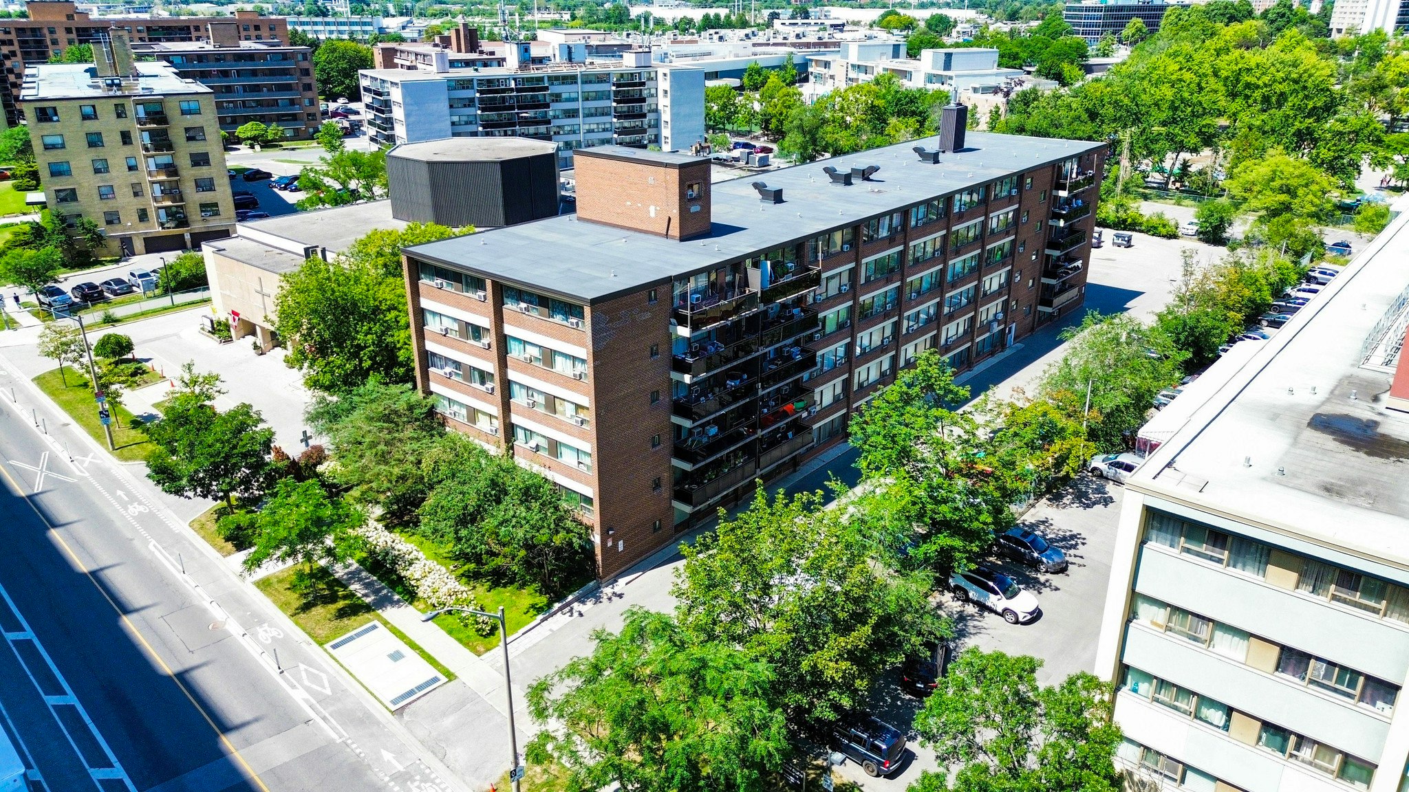 504-36 Thorncliffe Park Drive, Toronto, ON, M4H 1J8 - 23