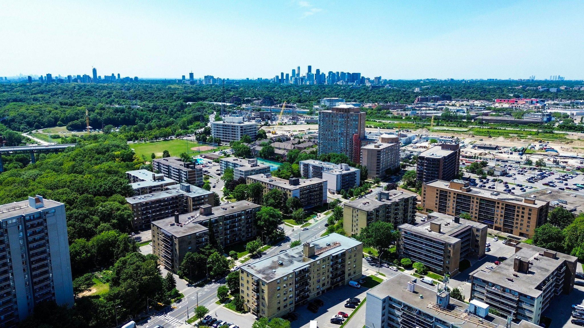 504-36 Thorncliffe Park Drive, Toronto, ON, M4H 1J8 - 22