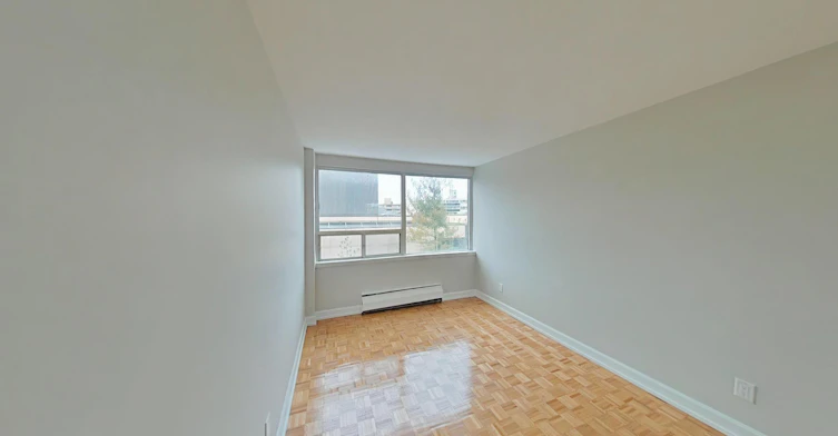 504-36 Thorncliffe Park Drive, Toronto, ON, M4H 1J8 - 8