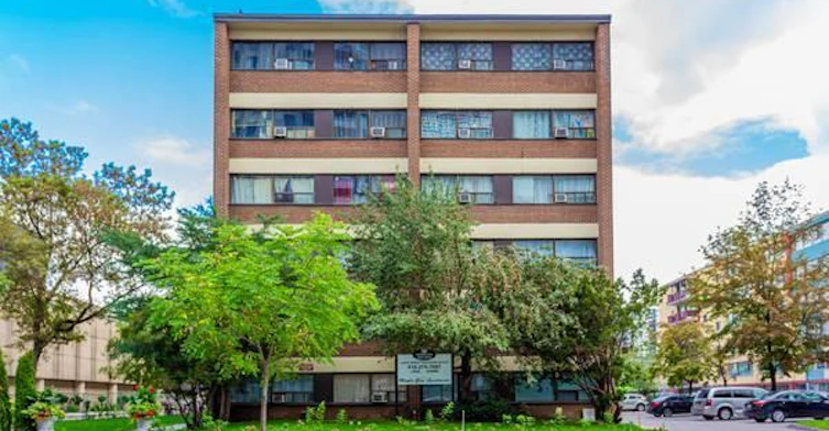 504-36 Thorncliffe Park Drive, Toronto, ON, M4H 1J8 - 24