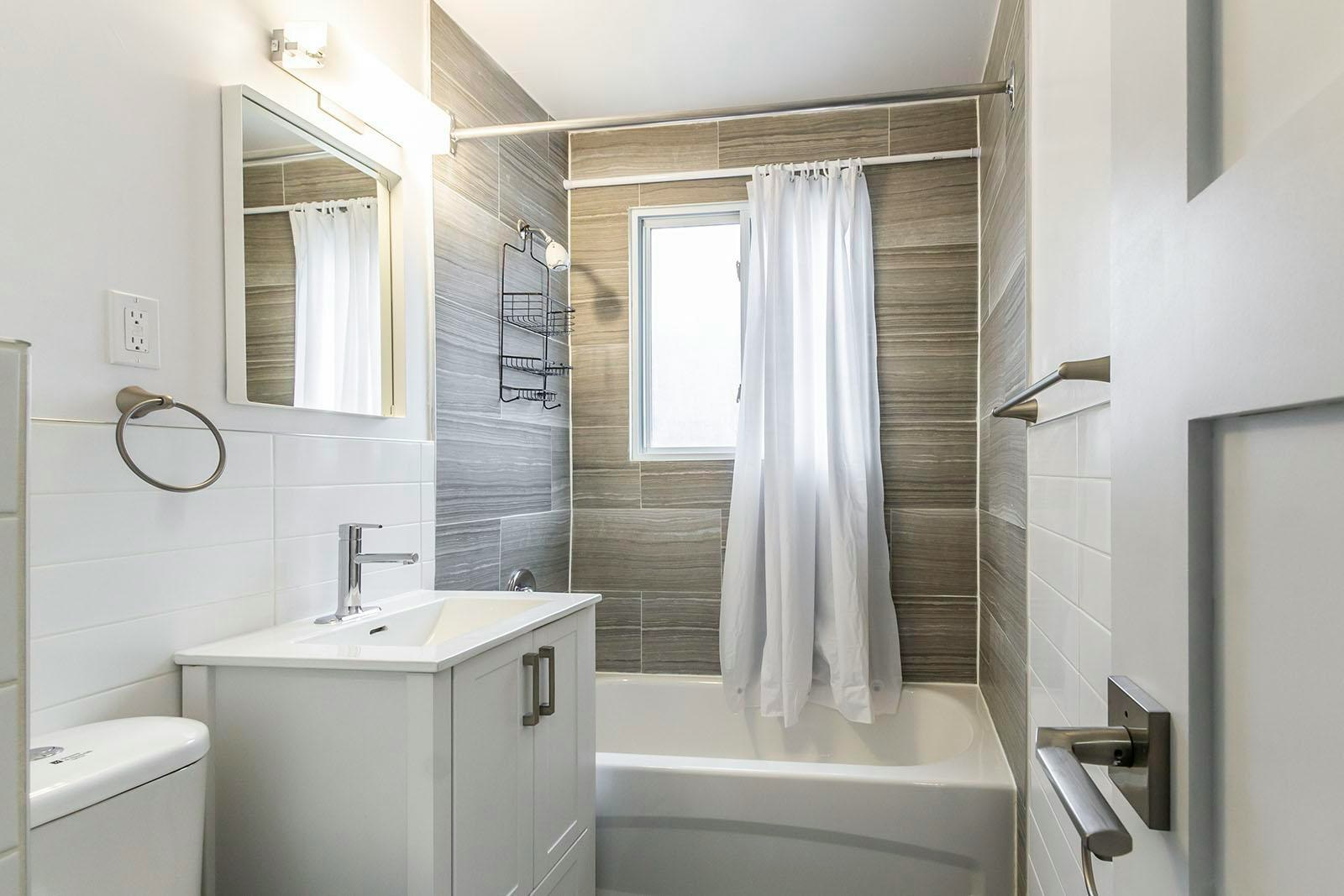428 Lancaster Street W, Kitchener, ON, N2H 4V9 - 10