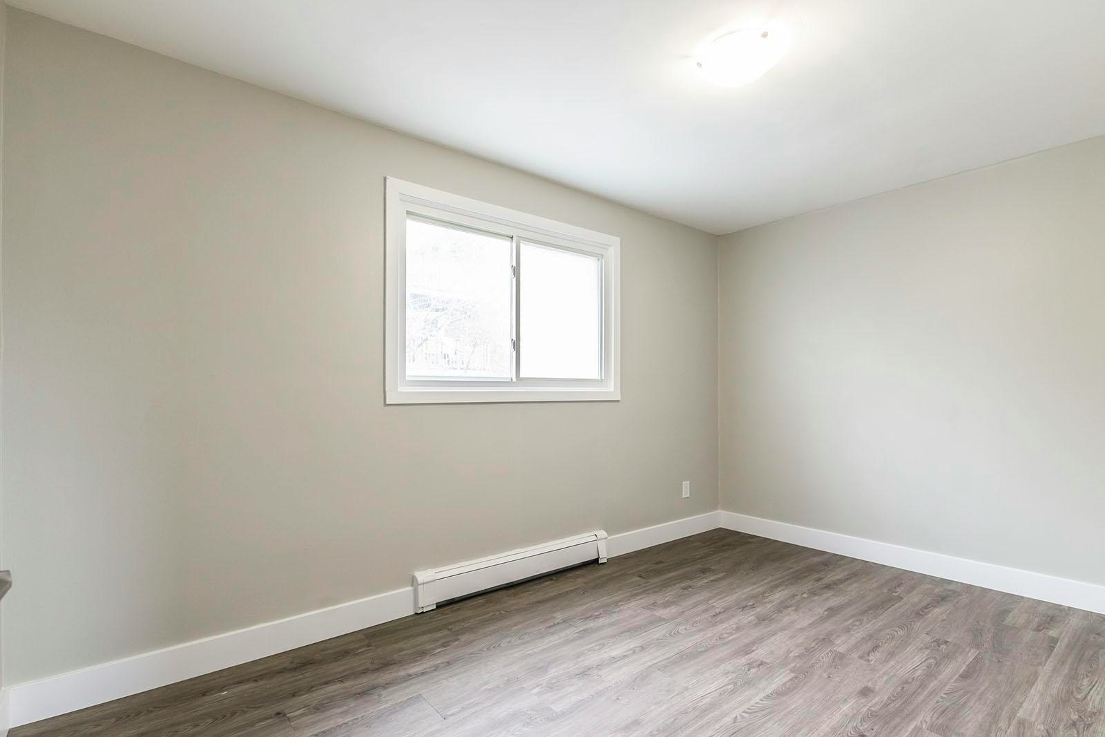 428 Lancaster Street W, Kitchener, ON, N2H 4V9 - 9