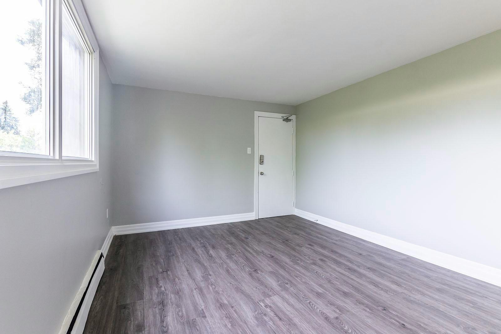 428 Lancaster Street W, Kitchener, ON, N2H 4V9 - 8