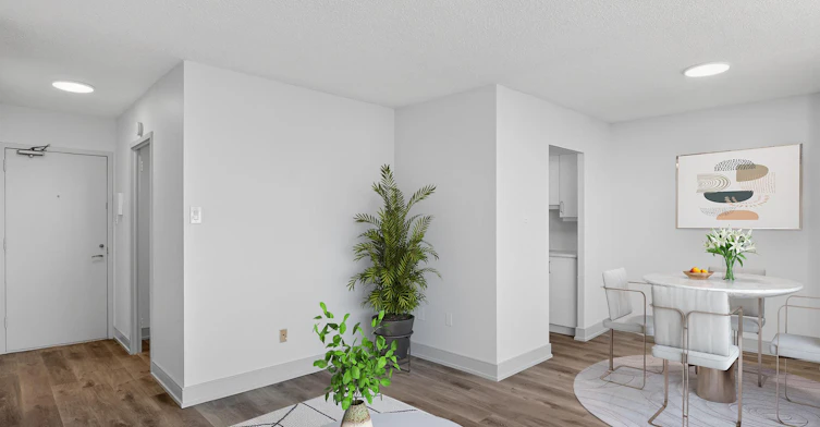 0909-77 Davisville, Toronto, ON, M4S 1G4 - 5