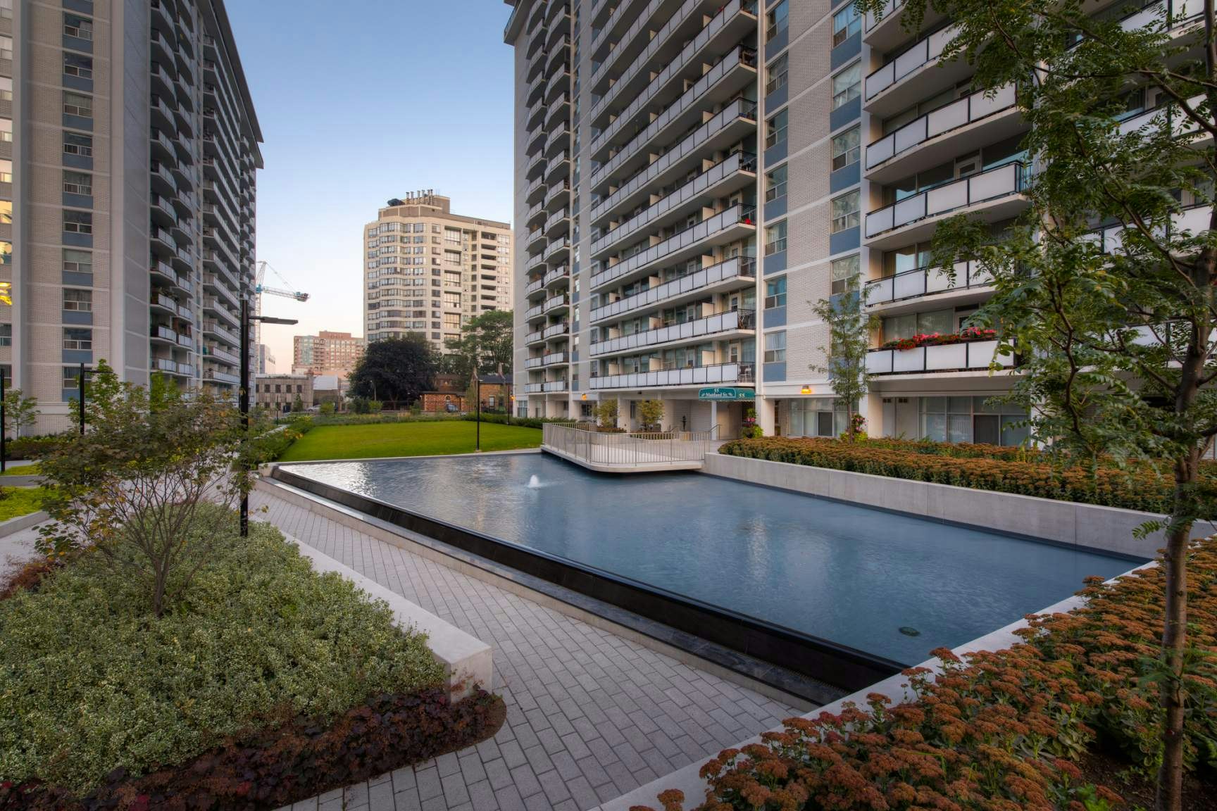 1-0612-50 Alexander Street, Toronto, ON, M4Y 1B6 - 8