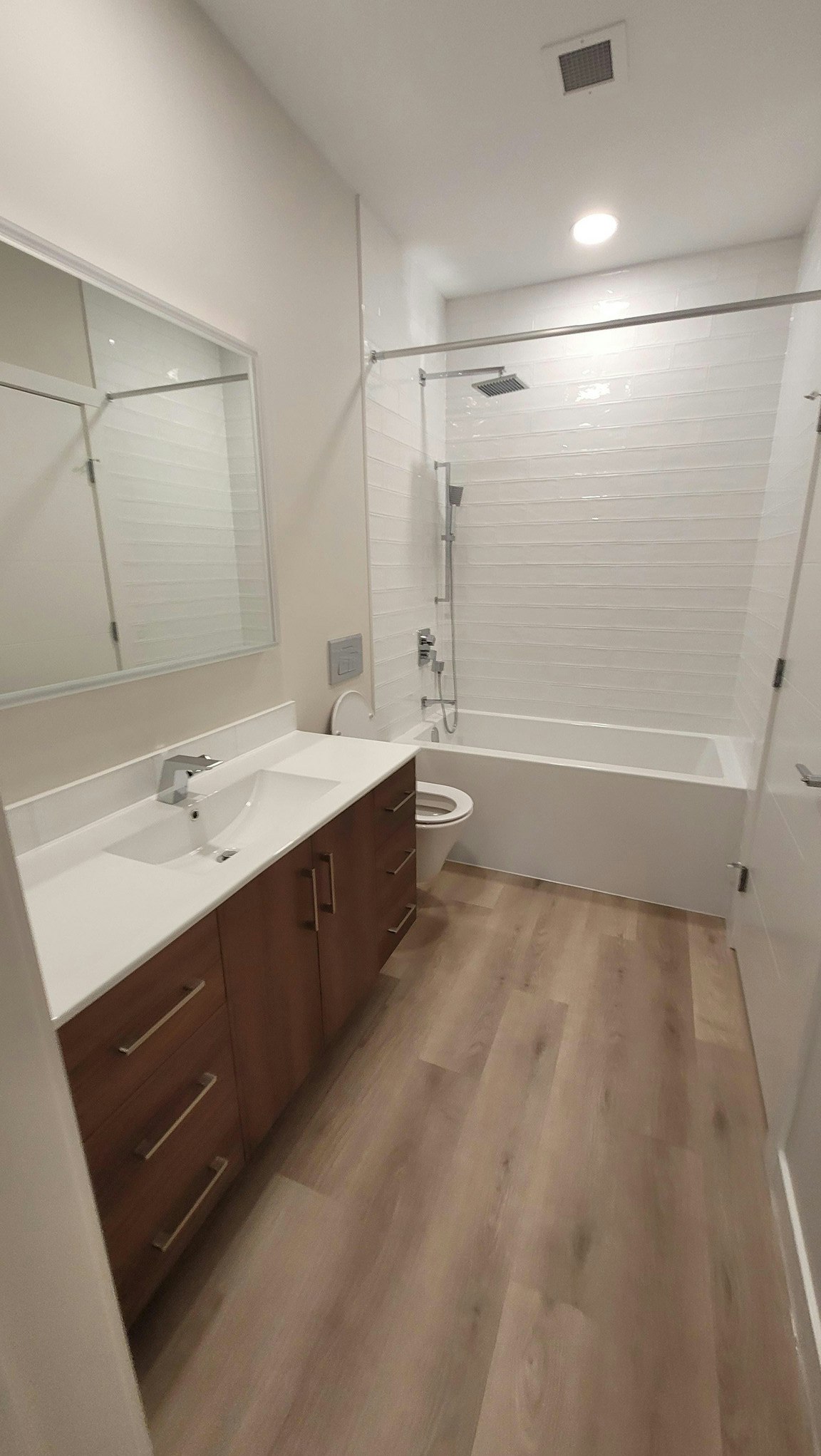 4030 University Avenue Northwest, Calgary, AB, T3B 6P5 - 11