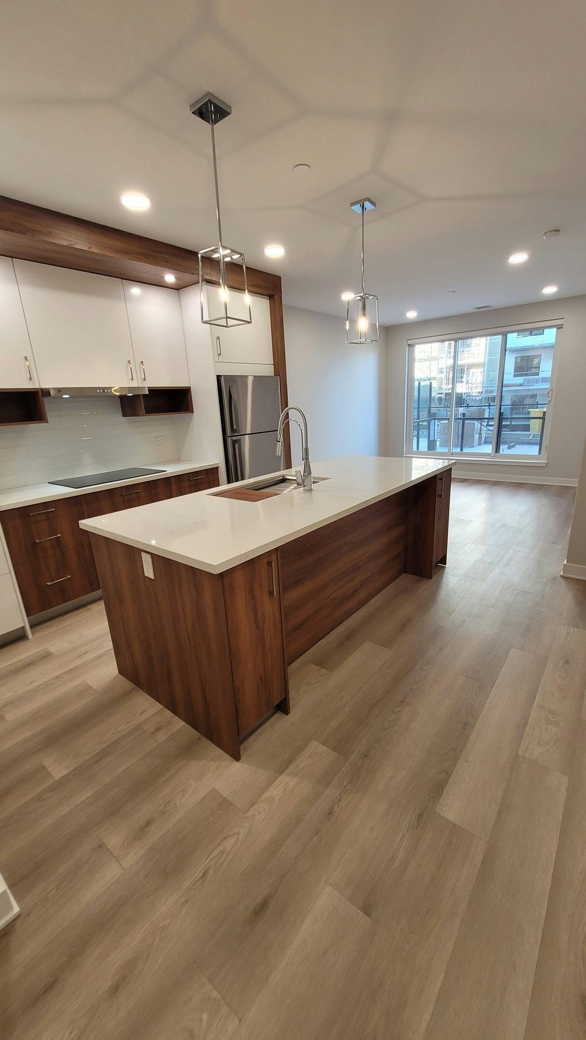4030 University Avenue Northwest, Calgary, AB, T3B 6P5 - 6