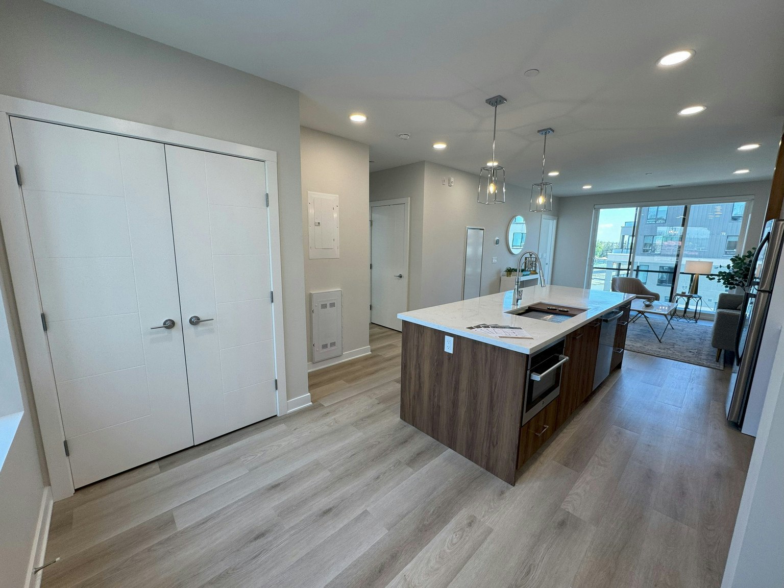 4030 University Avenue Northwest, Calgary, AB, T3B 6P5