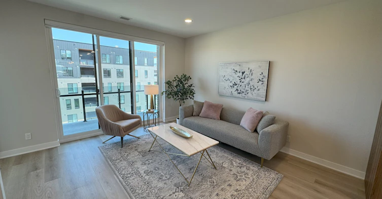 4030 University Avenue Northwest, Calgary, AB, T3B 6P5 - 5