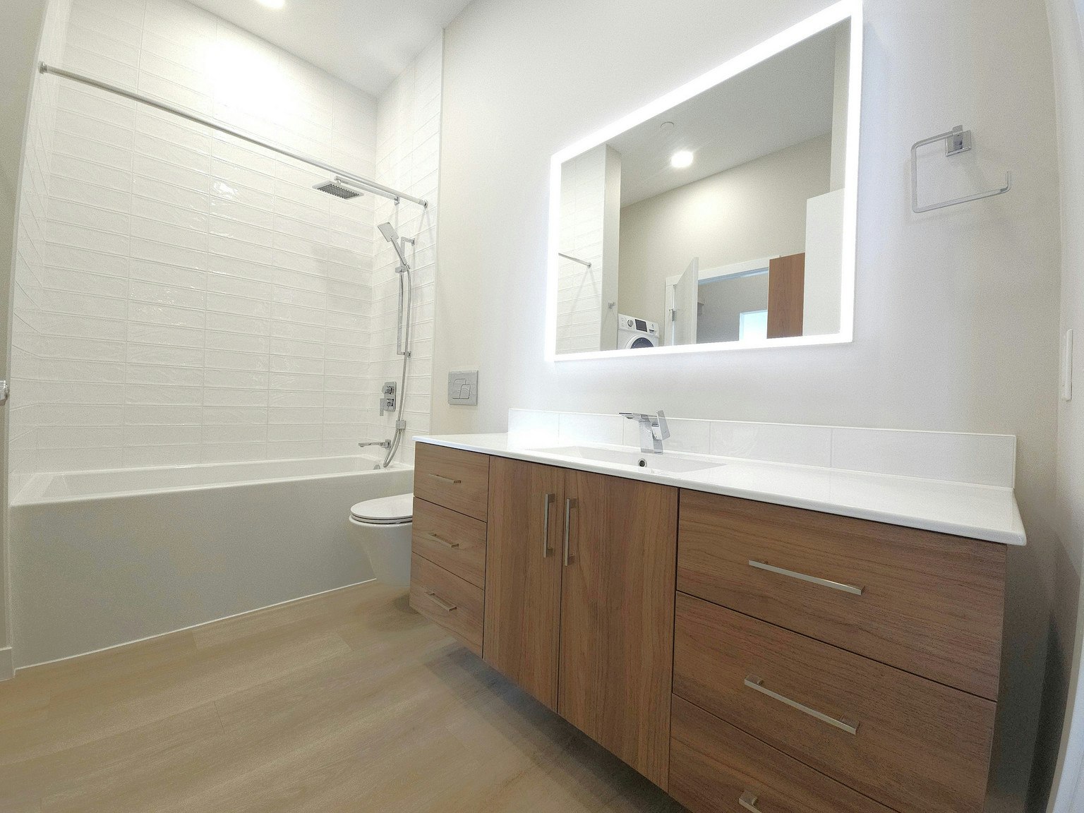 4030 University Avenue Northwest, Calgary, AB, T3B 6P5 - 25