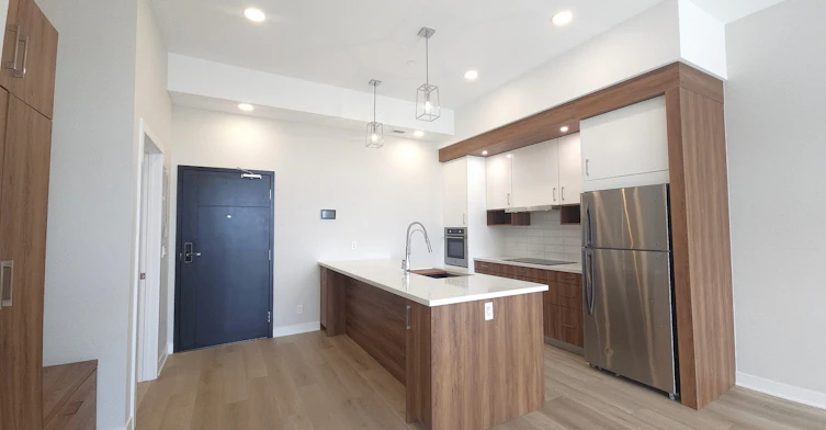 4030 University Avenue Northwest, Calgary, AB, T3B 6P5 - 2