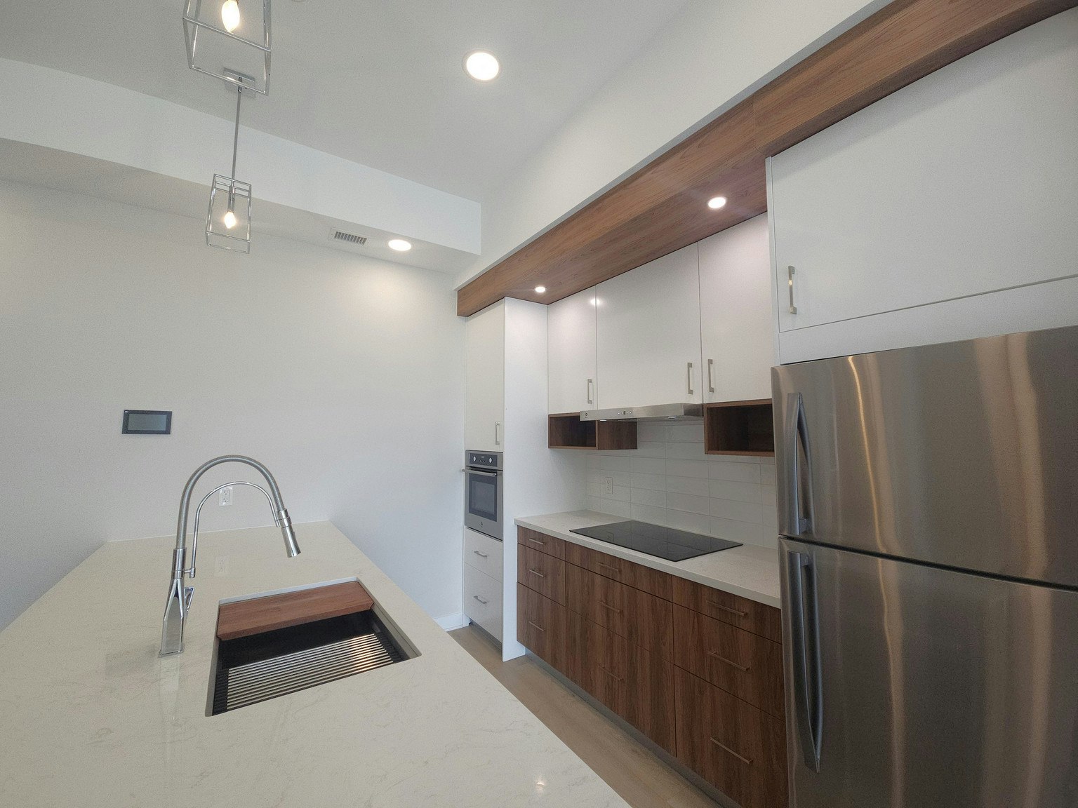 4030 University Avenue Northwest, Calgary, AB, T3B 6P5 - 8
