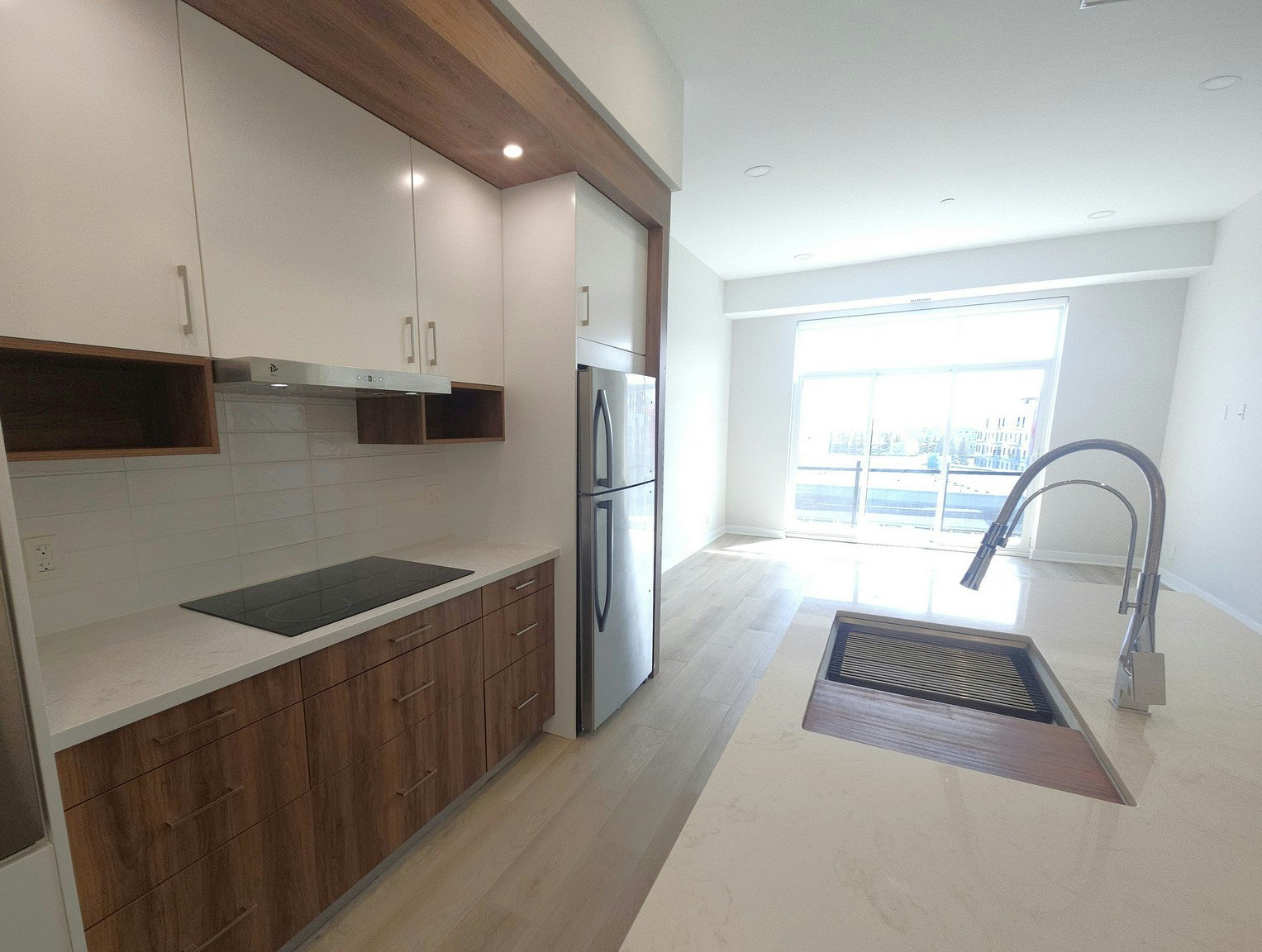 4030 University Avenue Northwest, Calgary, AB, T3B 6P5 - 10