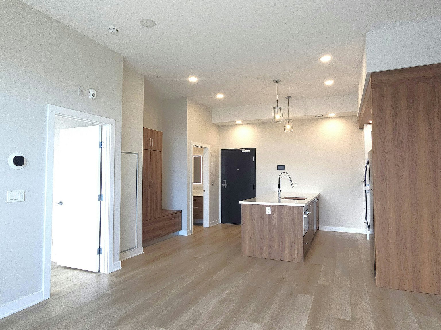4030 University Avenue Northwest, Calgary, AB, T3B 6P5 - 14