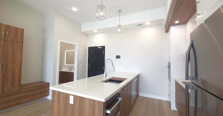 4030 University Avenue Northwest, Calgary, AB, T3B 6P5 - 5