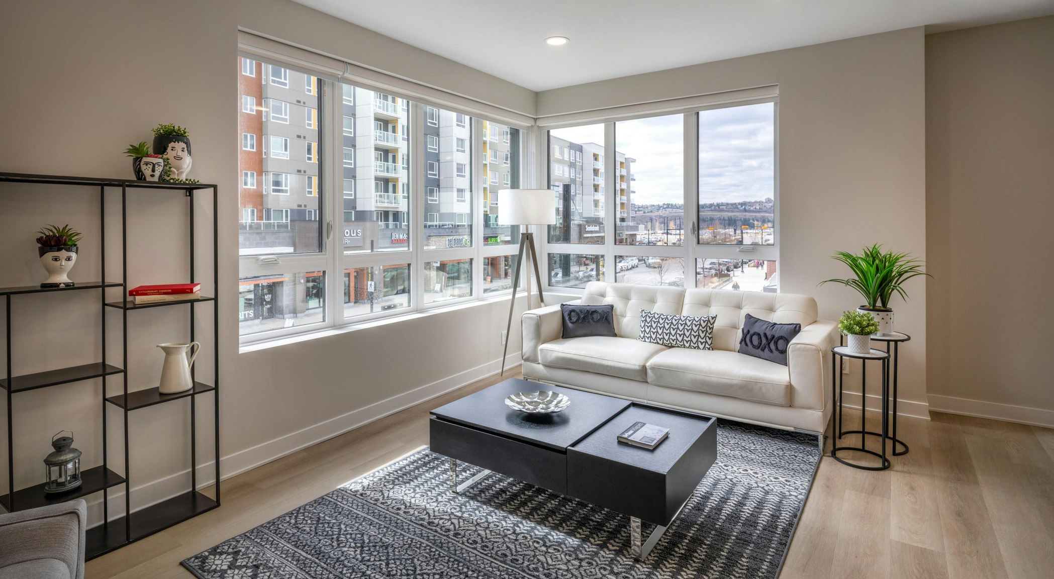 4030 University Avenue Northwest, Calgary, AB, T3B 6P5 - 6
