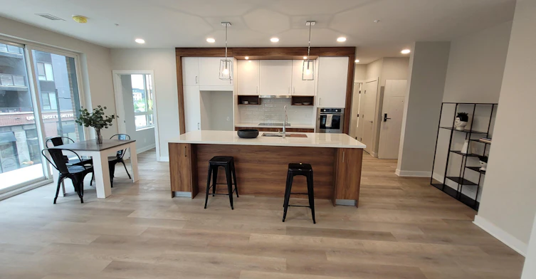 4030 University Avenue Northwest, Calgary, AB, T3B 6P5 - 2