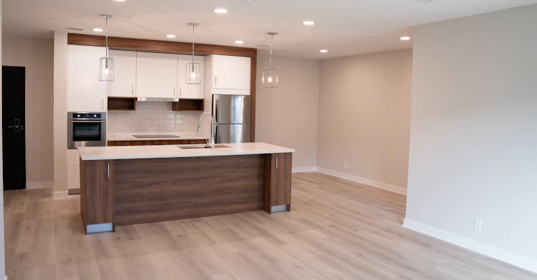 4030 University Avenue Northwest, Calgary, AB, T3B 6P5