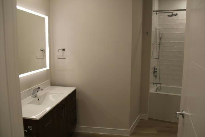 4030 University Avenue Northwest, Calgary, AB, T3B 6P5 - 10